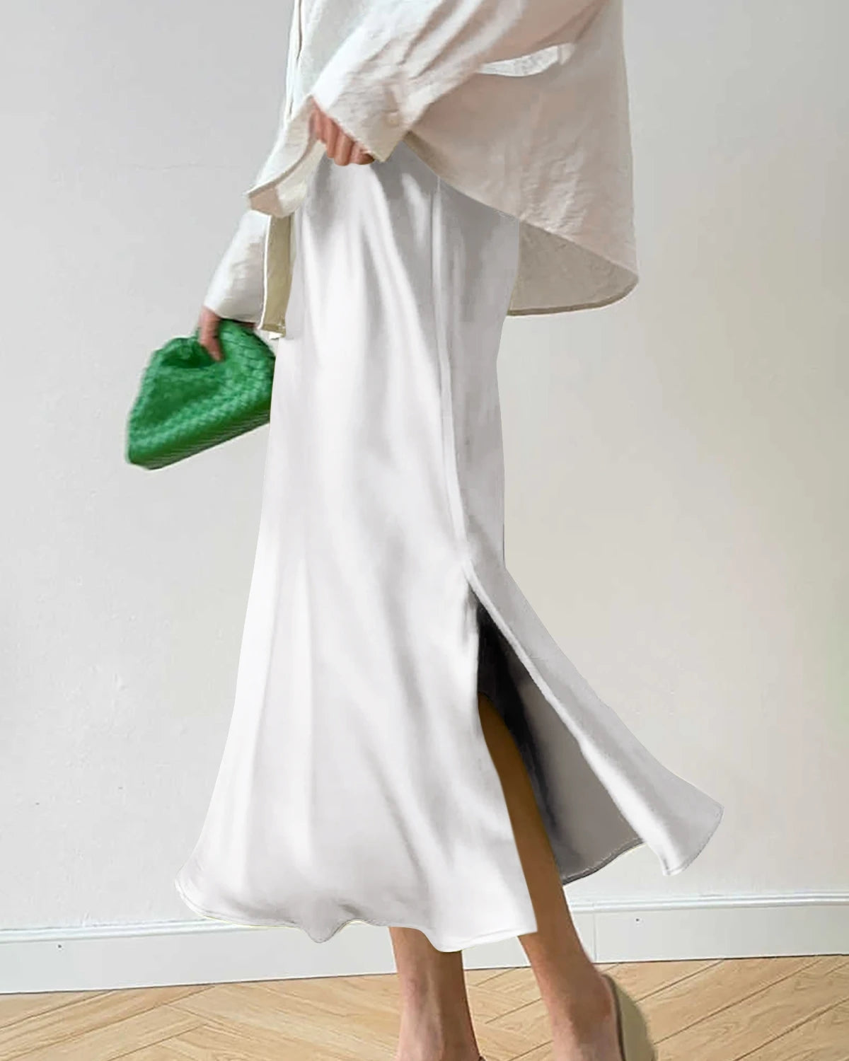 22 Momme Silk Midi Skirt